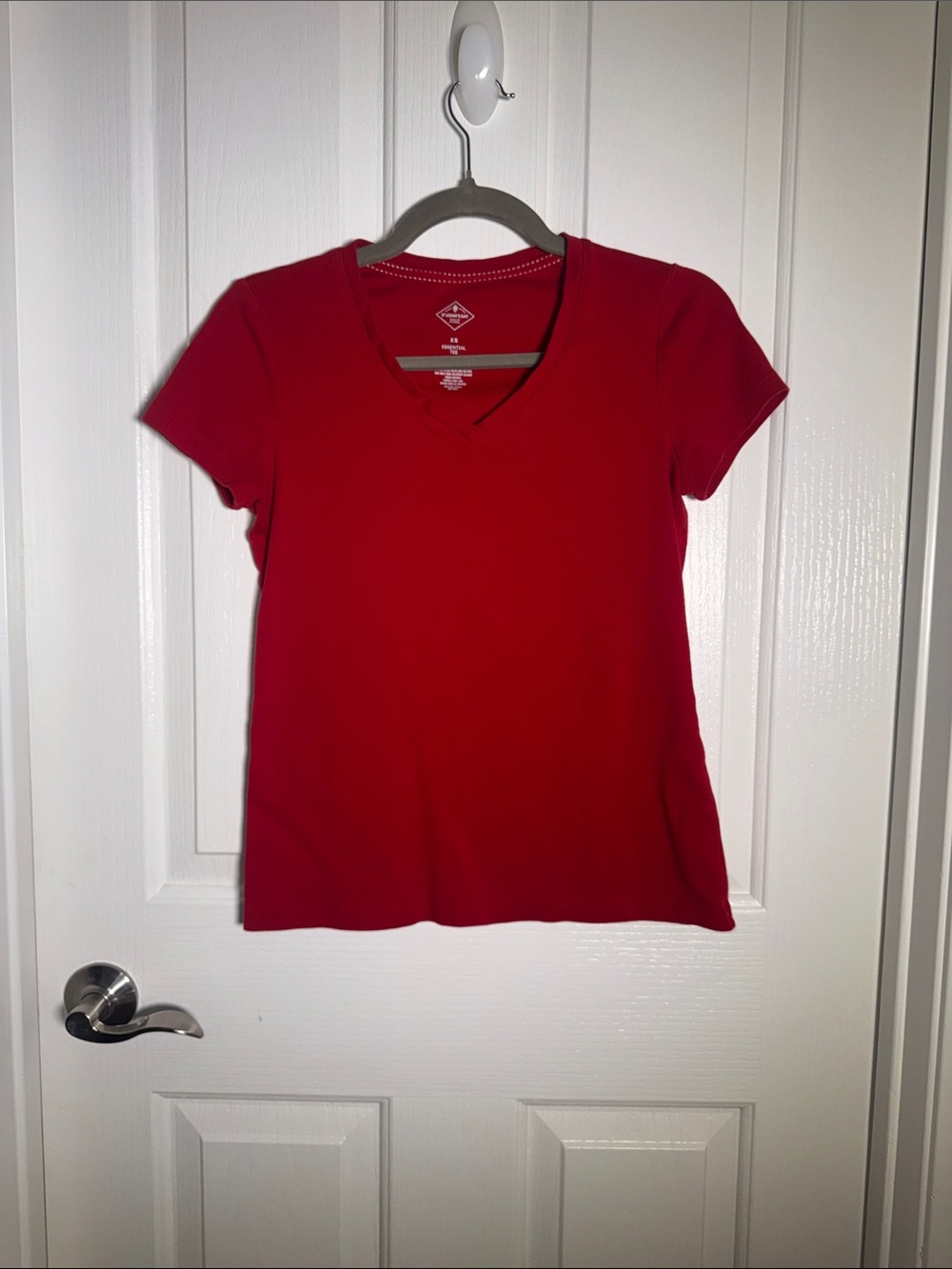 St. John's Bay Red V-Neck Short Sleeve Tee - Women’s XS